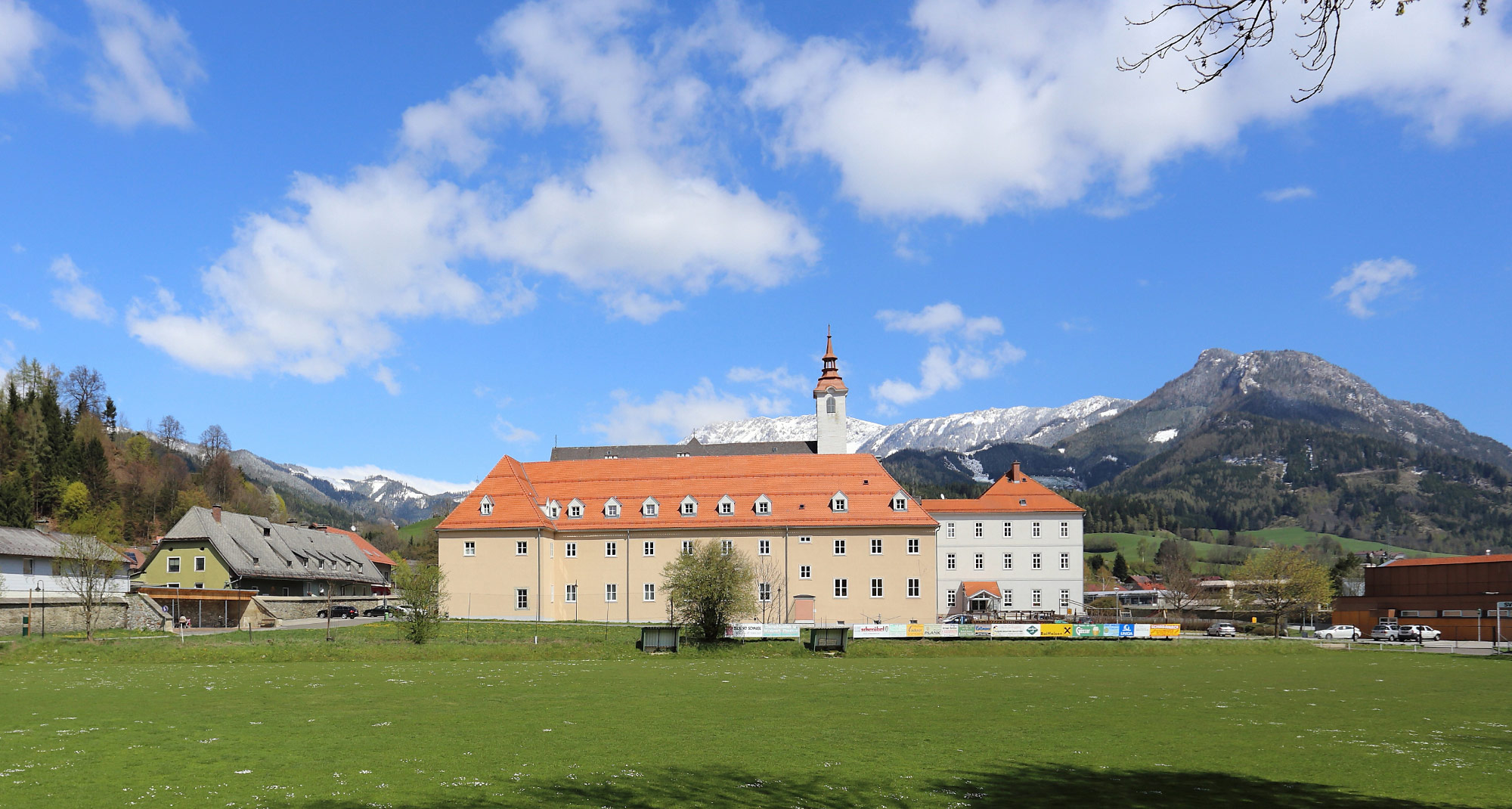 Mautern in Steiermark (Photo license: CC-BY-SA 4.0)